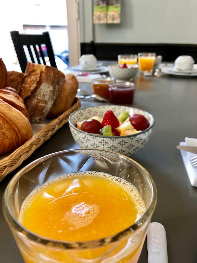 La Parenthese Du Rond Royal Alojamento de Acomodação e Pequeno-almoço Compiègne